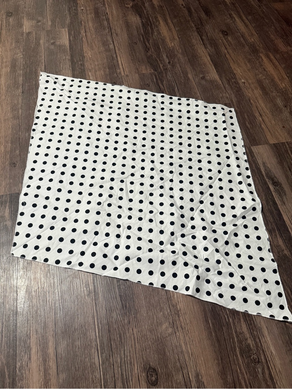 🖤🤍 Black & White Polka Dot Head Scarf 🤍🖤
